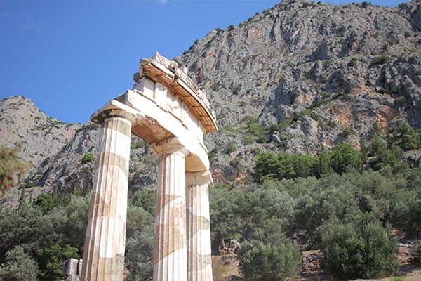Delphi-greece-by-Diana Cowgill