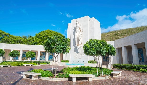 4_-_Punchbowl-Cemetery.jpg