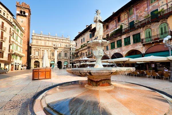 Verona-Italy-fountain in plaza