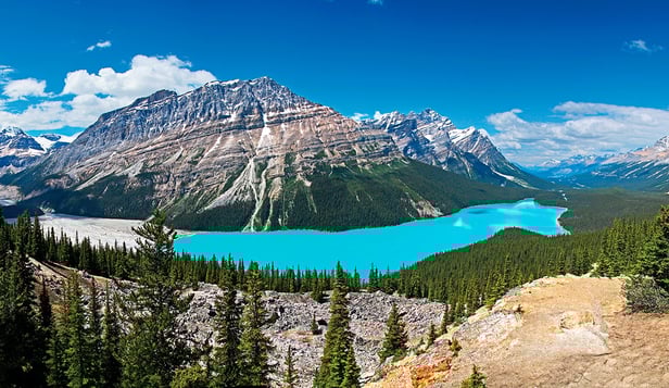 shutterstock_88404529_PeytoLake_BanffNationalPark_Alberta_Canada.jpg