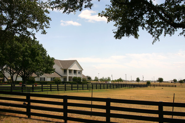 Is There A Real Southfork Ranch is-there-a-real-southfork-ranch
